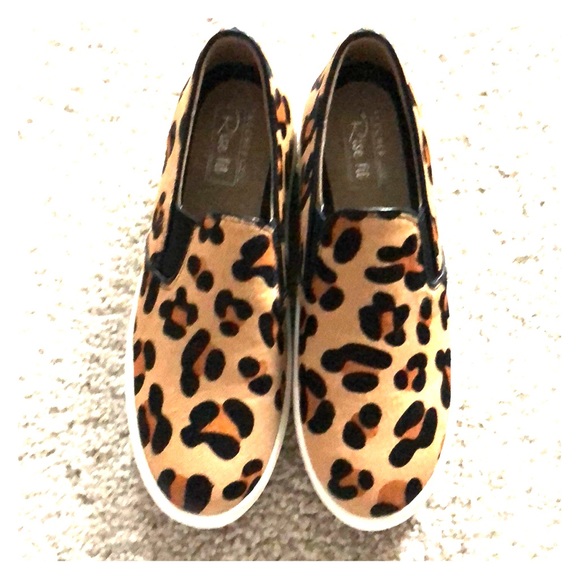 skechers leopard print sneakers